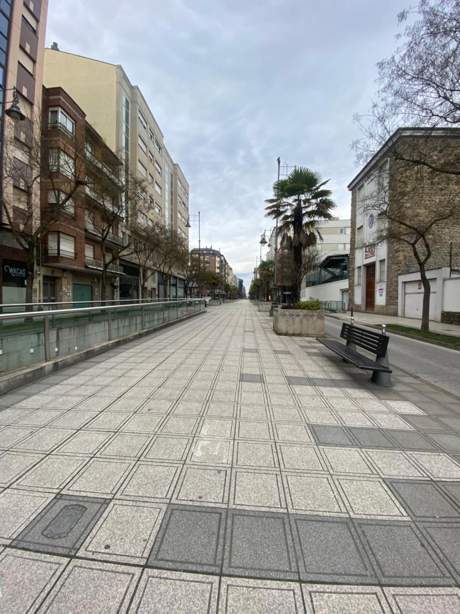 La Casa De Las Flores Ponferrada Exterior foto